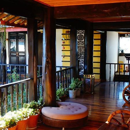 Lijiang Wangjia Courtyard Inn Eksteriør bilde