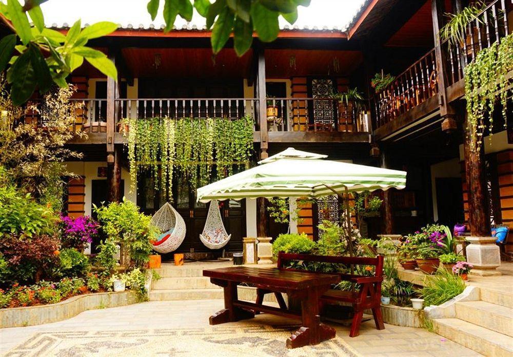 Lijiang Wangjia Courtyard Inn Eksteriør bilde