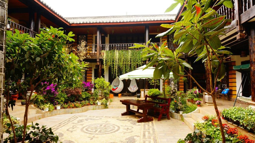 Lijiang Wangjia Courtyard Inn Eksteriør bilde