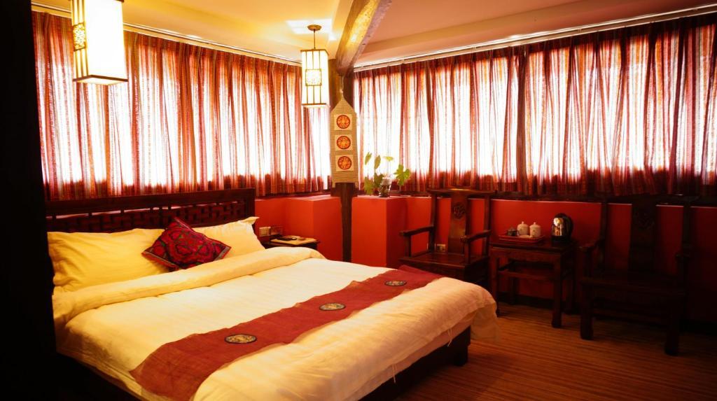 Lijiang Wangjia Courtyard Inn Rom bilde