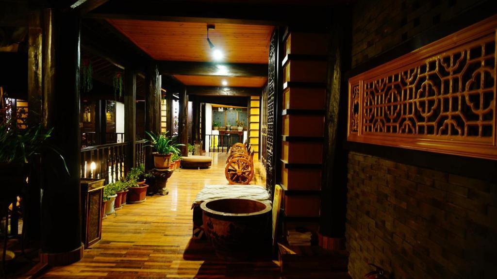 Lijiang Wangjia Courtyard Inn Eksteriør bilde